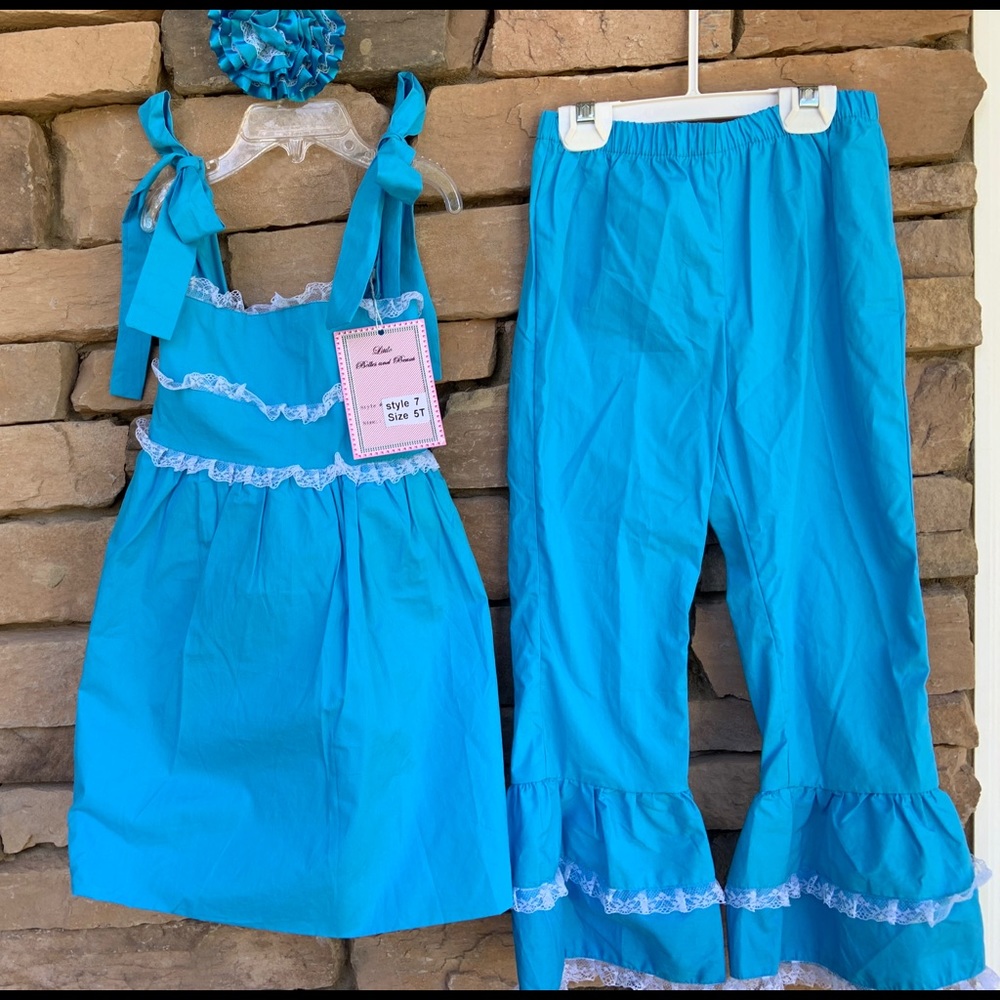 Sz 5T -NWT Little Belles and Beaus outfit with bow